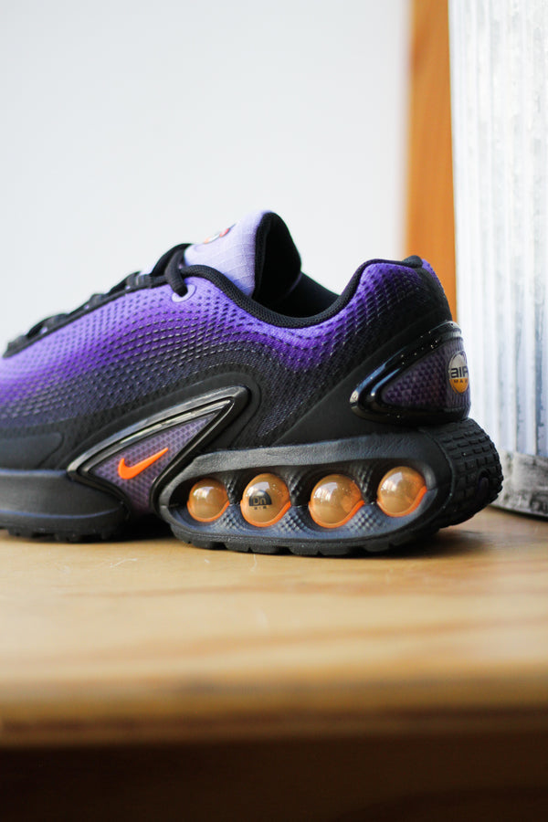 AIR MAX DN SE "MEDIUM VIOLET/TOTAL ORANGE"