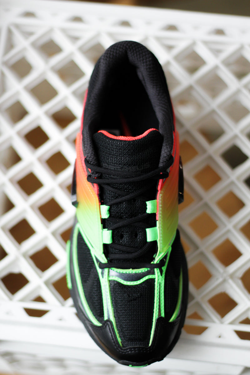 NIKE AIR PEGASUS WAVE SE "BLACK/BLACK-BRIGHT CRIMSON-GREEN STRIKE"