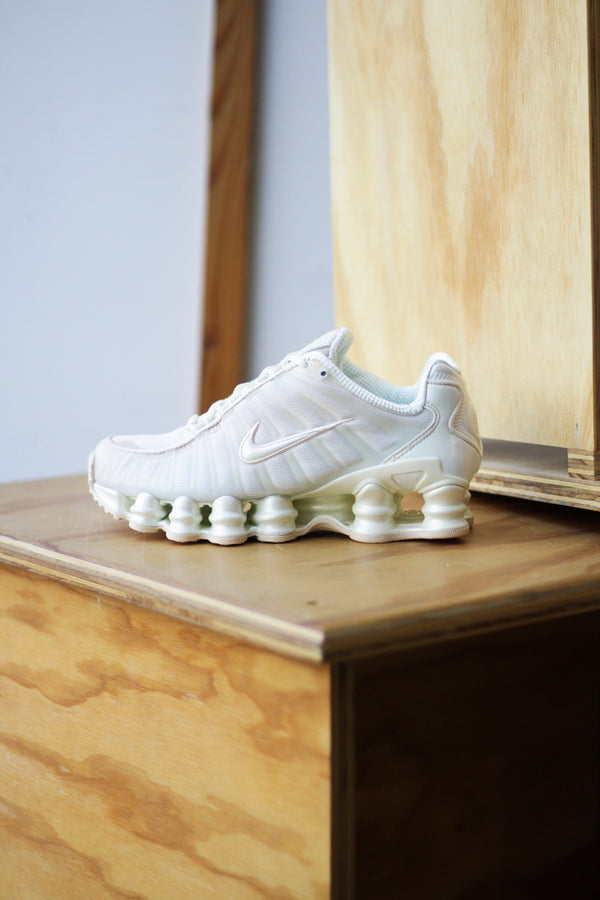 W SHOX TL "PEARL WHITE/SOFT PEARL-PARTICLE PINK"