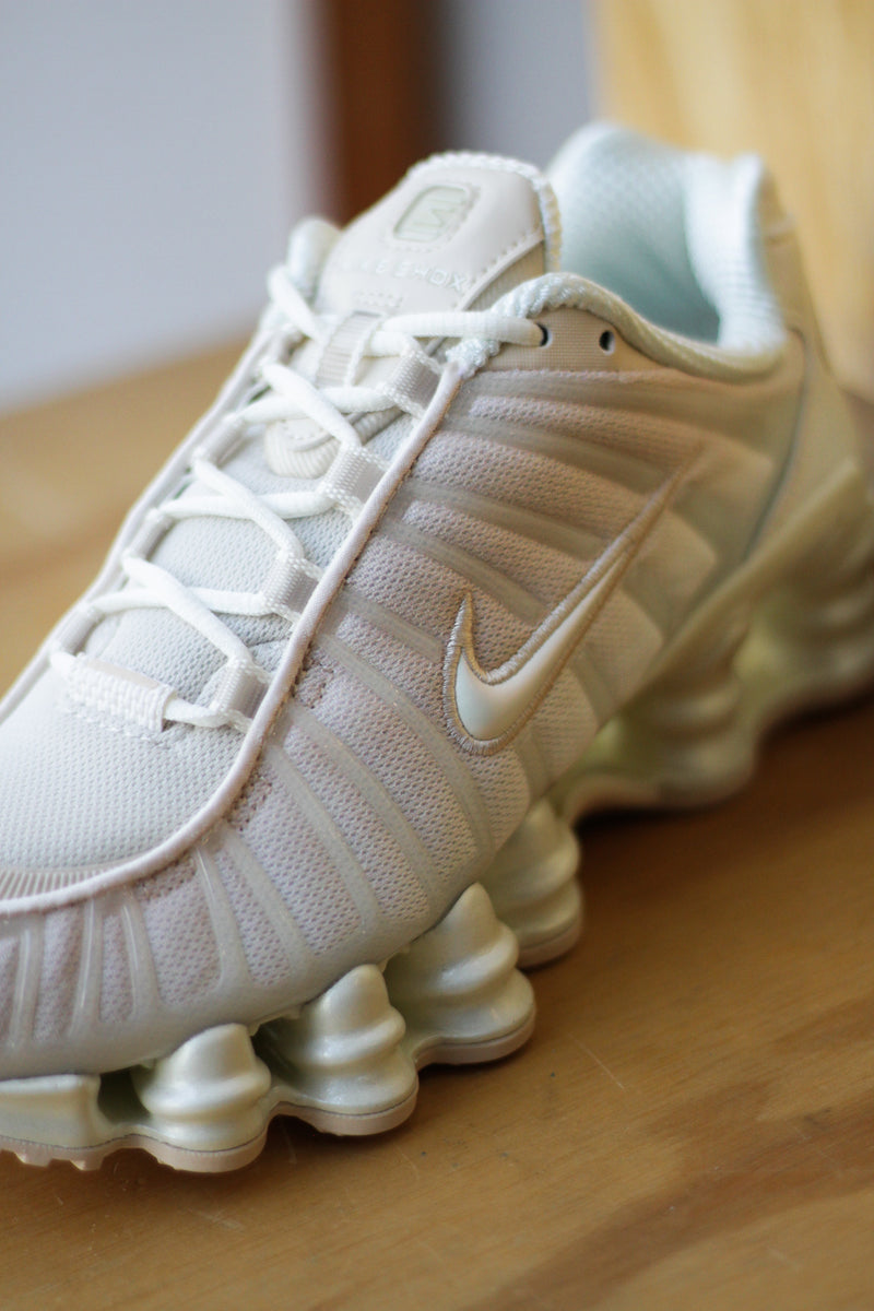 W SHOX TL "PEARL WHITE/SOFT PEARL-PARTICLE PINK"