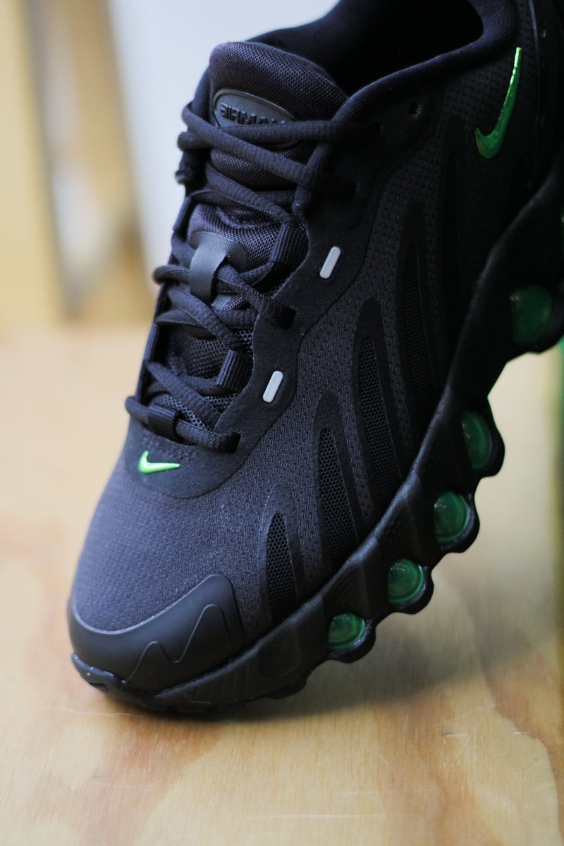 NIKE AIR MAX DN8 (GS) "BLACK/GREEN STRIKE-DK SMOKE GREY-BLACK"