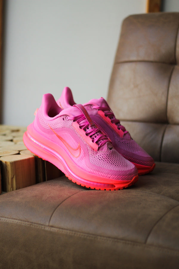 W NIKE PEGASUS PREMIUM "PLAYFUL PINK/BRIGHT CRIMSON-HYPER PINK"