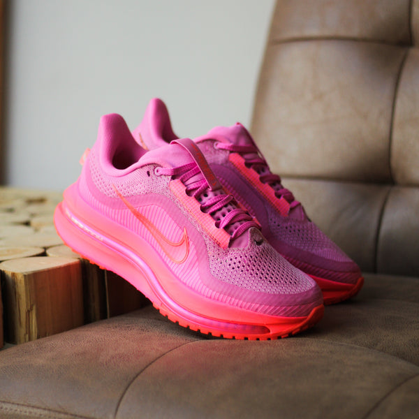 IMG_3426-3_600x600_crop_center