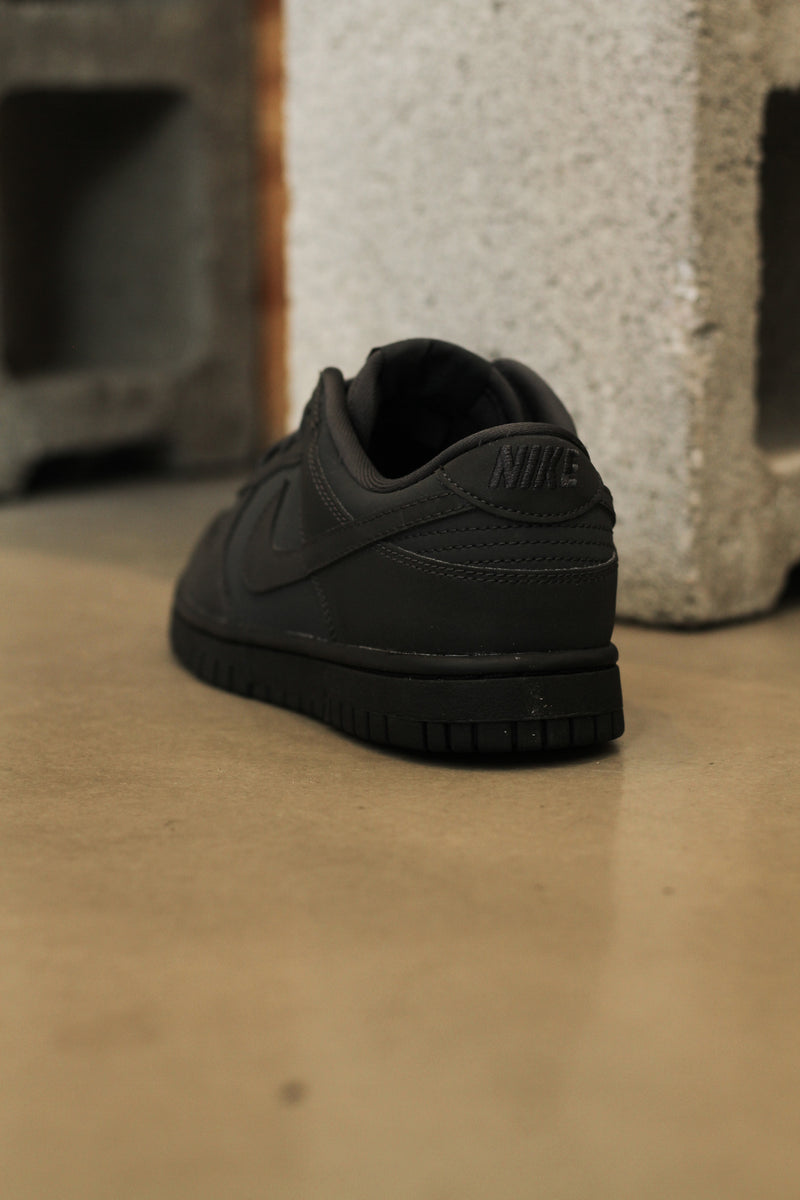 W DUNK LOW "ANTHRACITE"