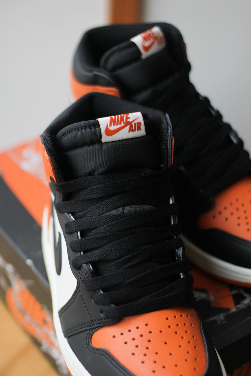 AIR JORDAN 1 RETRO HIGH OG (GS) "BLACK/BLACK-SAIL-STARFISH"