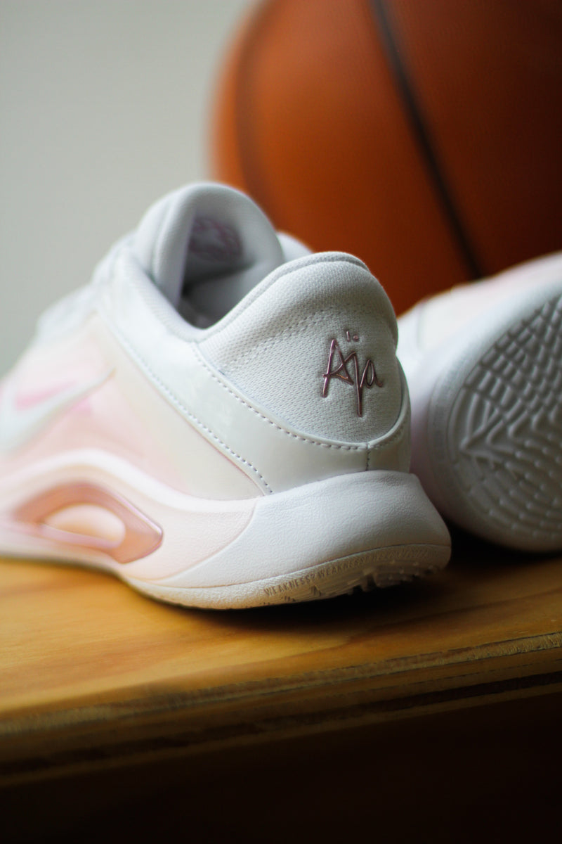 NIKE A'ONE "WHITE/PERFECT PINK-PRISM PINK-PINK ICE"