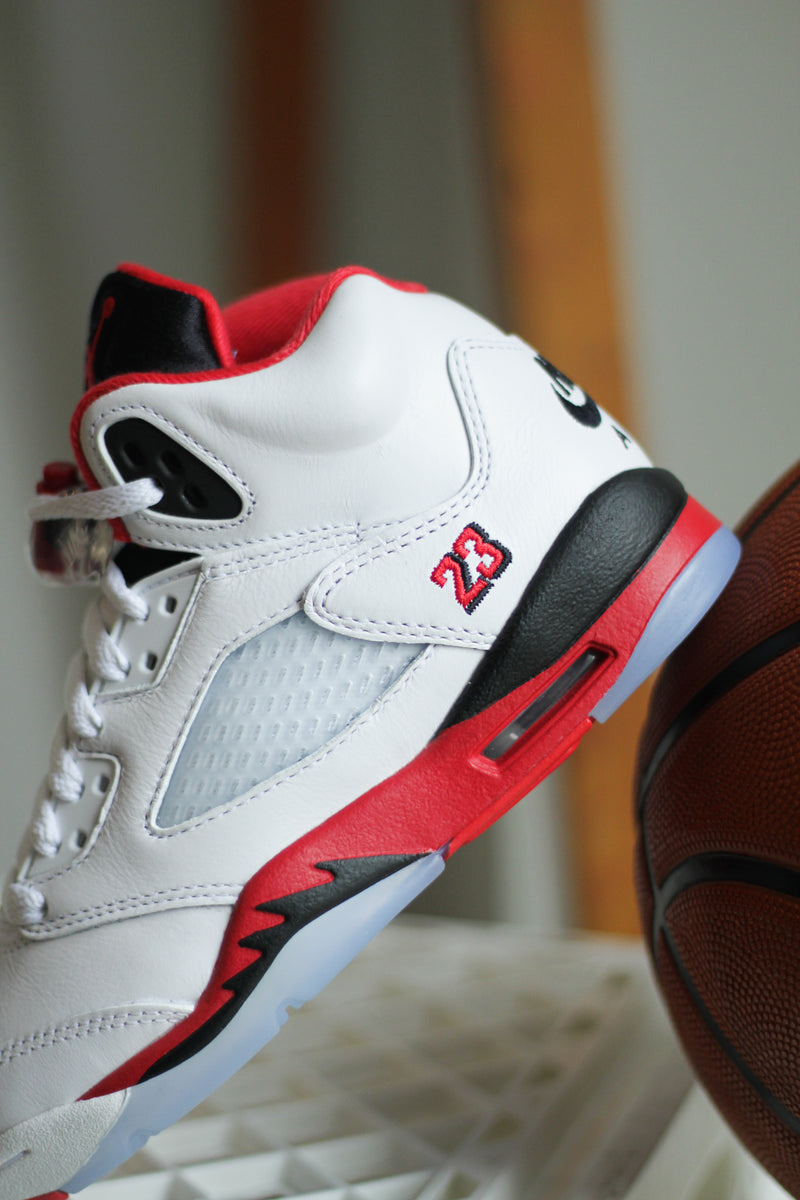 AIR JORDAN 5 RETRO (GS) "WHITE/FIRE RED-BLACK"