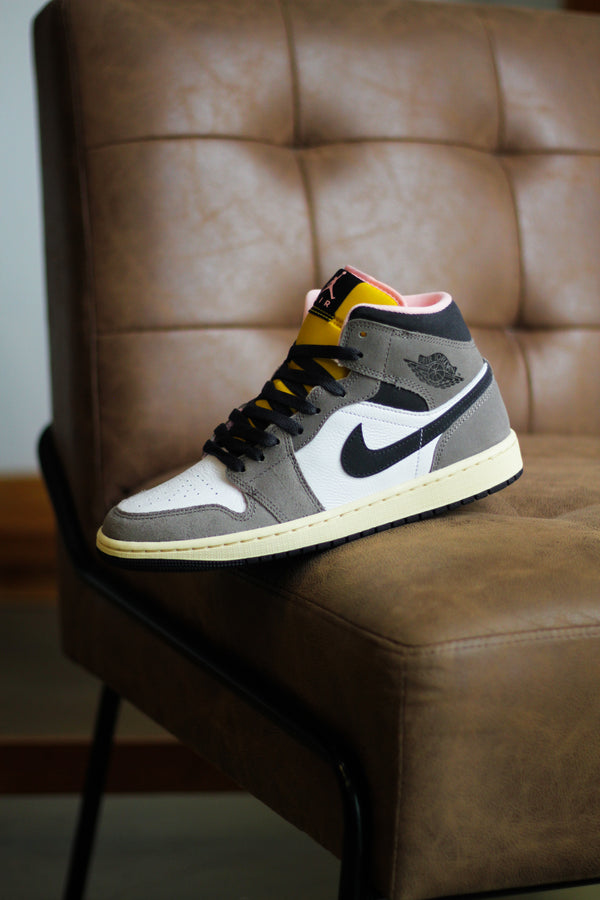 AIR JORDAN 1 MID SE "WHITE/OIL GREY-CAVE STONE-DARK SULFUR"