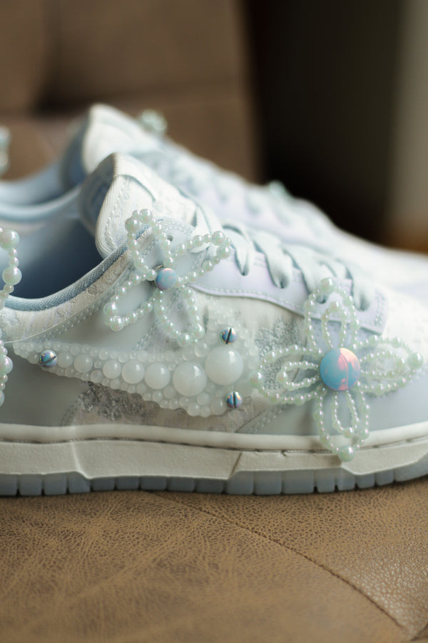 W NIKE DUNK LOW "SUMMIT WHITE/BLUE TINT-WOLF GREY"
