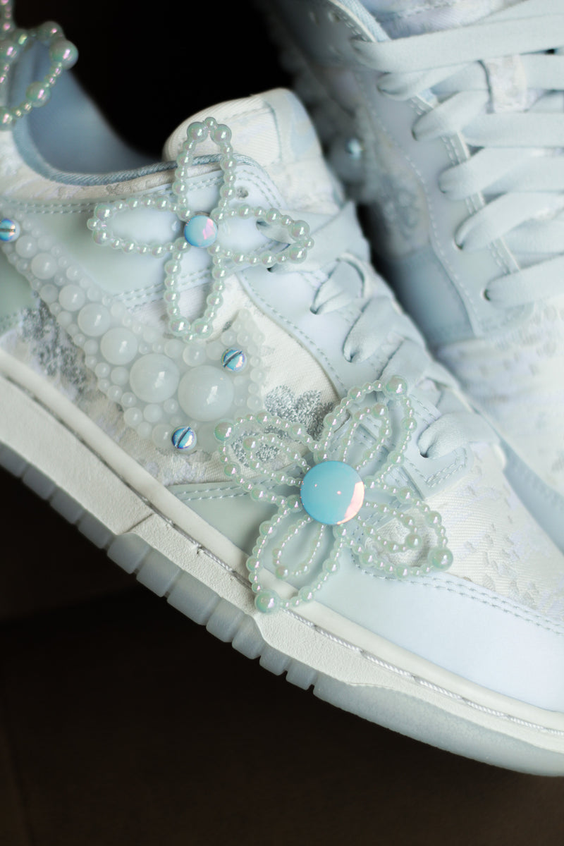 W NIKE DUNK LOW "SUMMIT WHITE/BLUE TINT-WOLF GREY"