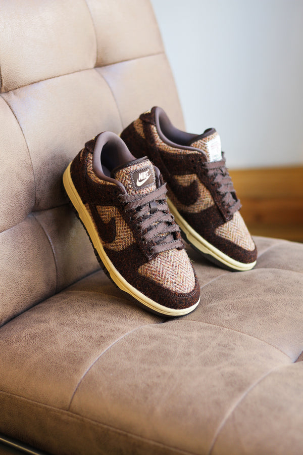 W NIKE DUNK LOW "SESAME/BAROQUE BROWN-VIOLET MIST"