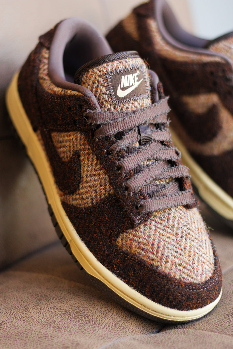 W NIKE DUNK LOW "SESAME/BAROQUE BROWN-VIOLET MIST"
