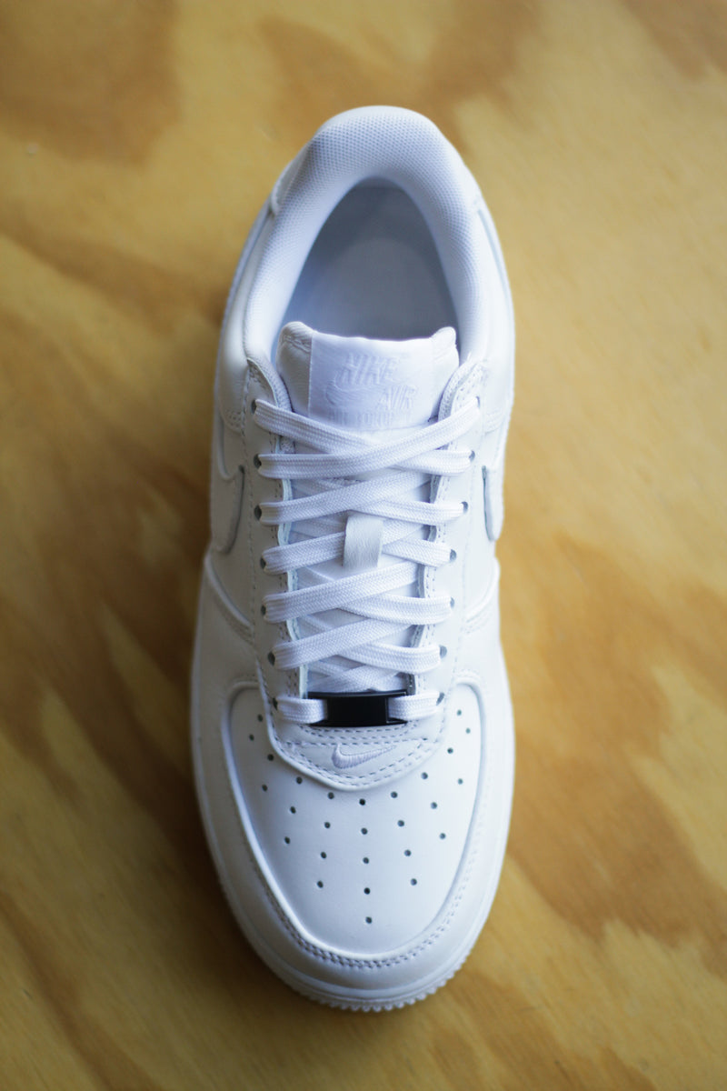 NIKE AIR FORCE 1 LOW RETRO PREMIUM "WHITE/WHITE-BLACK"