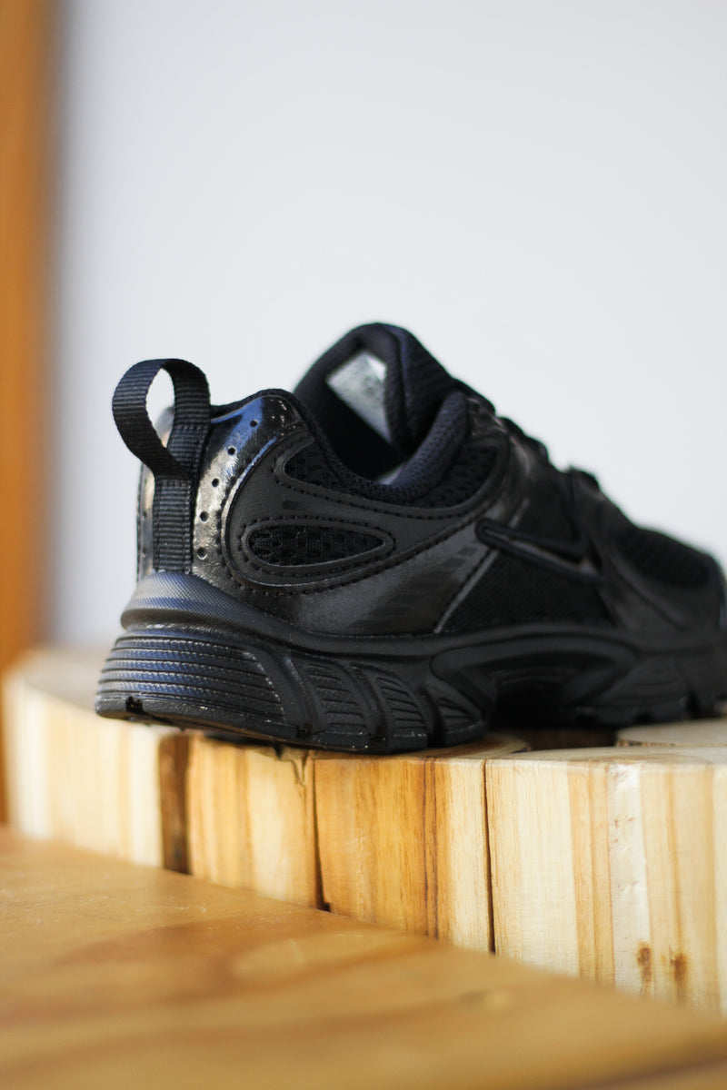 NIKE V5 RNR (PS) "BLACK/BLACK-ANTHRACITE"