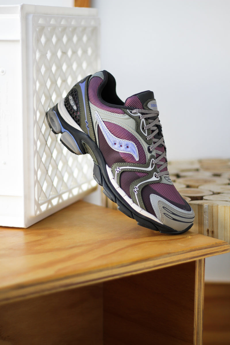 SAUCONY PROGRID TRIUMPH 4 TECH "FIG/BLUE"