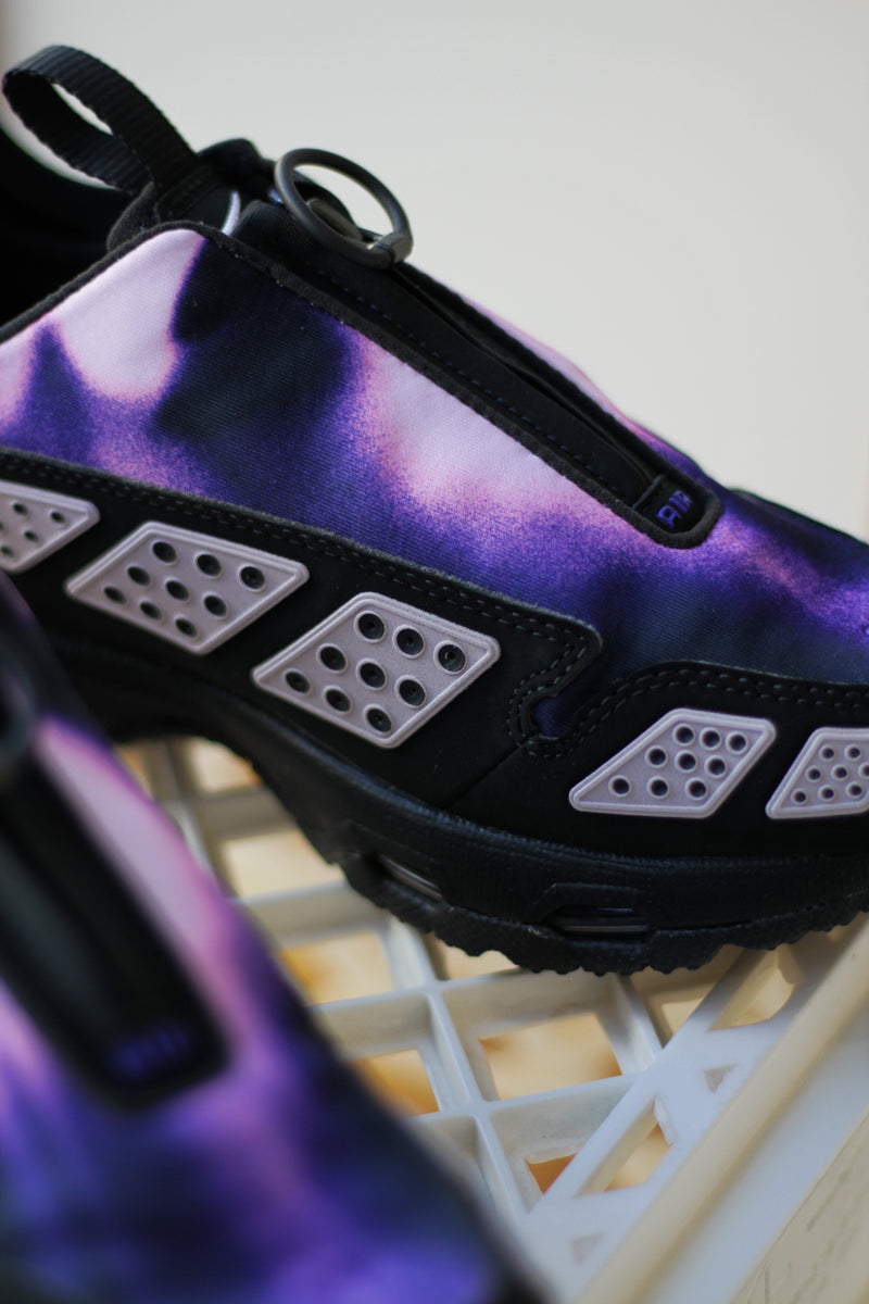 W NIKE AIR MAX SNDR "OFF NOIR/PERSIAN VIOLET-PINK FOAM"