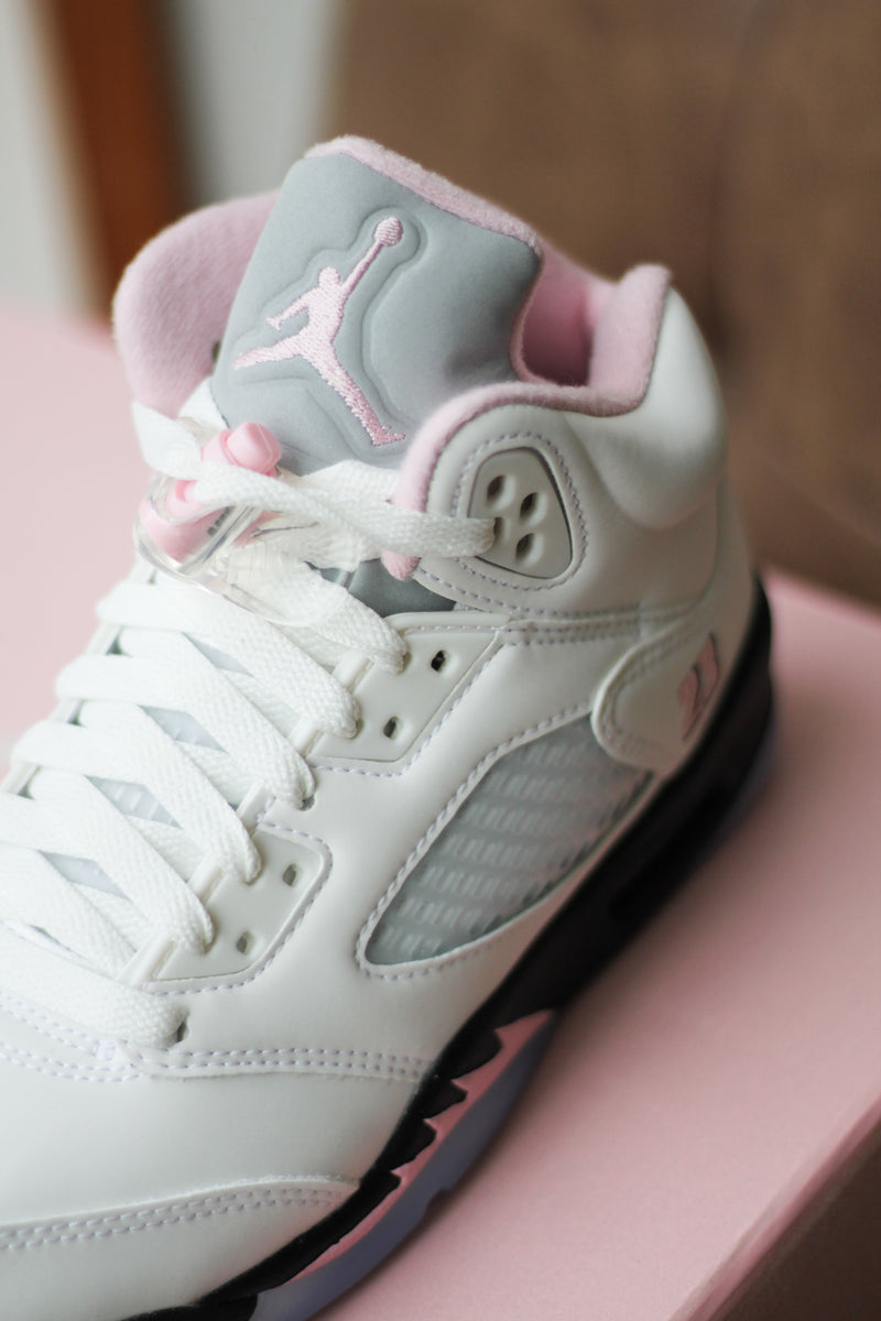 AIR JORDAN 5 RETRO (GS) "WHITE/MED SOFT PINK-BLACK"