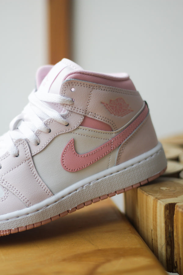 AIR JORDAN 1 MID (GS) "PEARL PINK/MED SOFT PINK-WHITE"