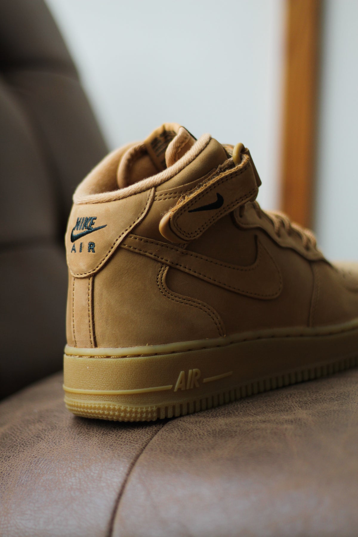 air force 1 mid flax