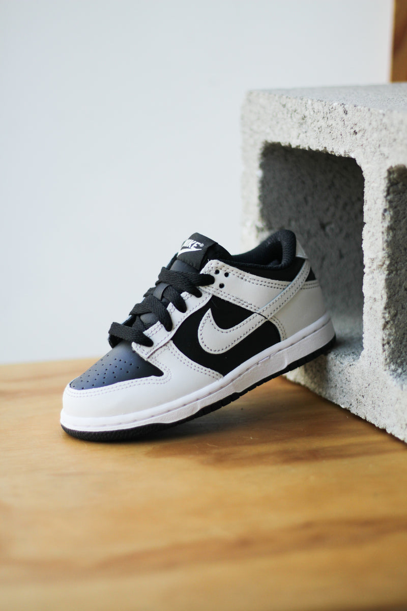 NIKE DUNK LOW (PS) "BLACK/PLATINUM TINT-PLATINUM TINT-WHITE"