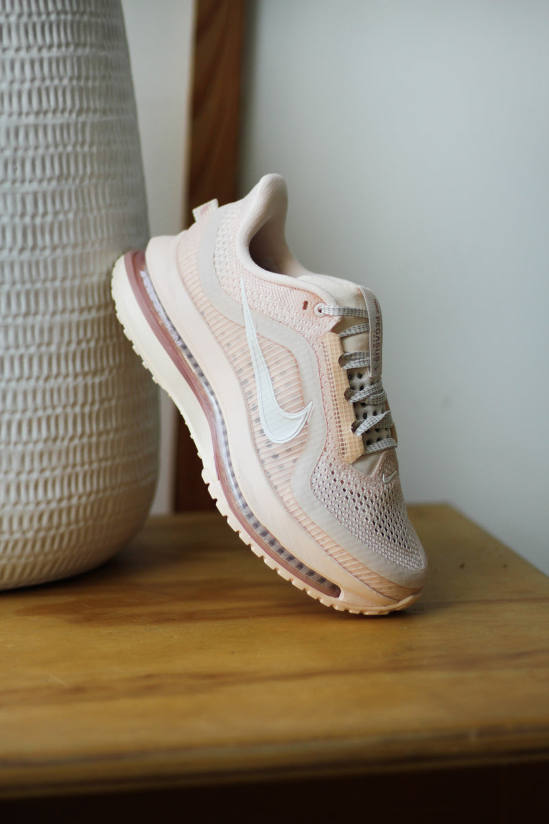 W NIKE PEGASUS PREMIUM "GUAVA ICE/SAIL-PARTICLE PINK"