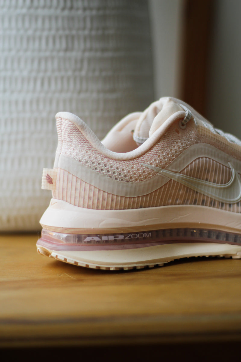 W NIKE PEGASUS PREMIUM "GUAVA ICE/SAIL-PARTICLE PINK"