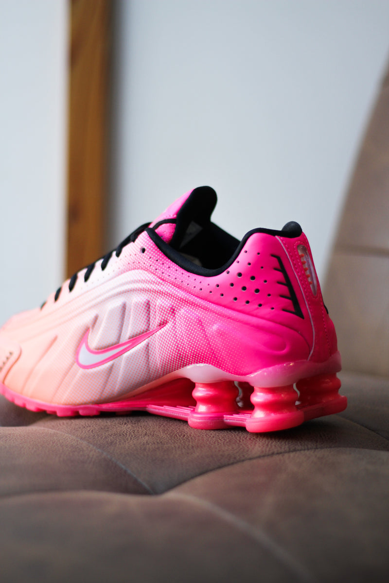 W NIKE SHOX R4 AB "HYPER PINK/PINK FOAM-PINK-BLACK"