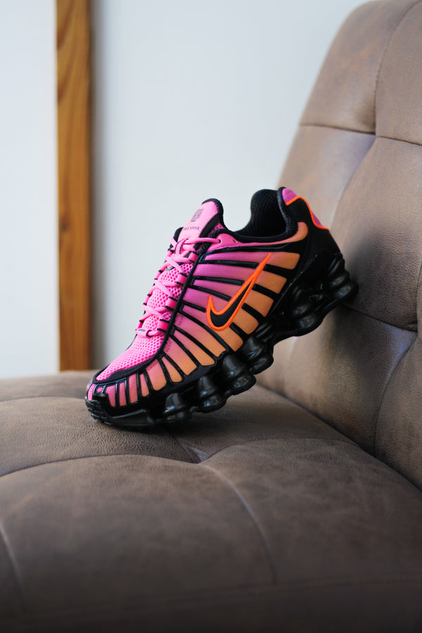 W NIKE SHOX TL FADE "PINKSICLE/TOTAL ORANGE-METALLIC BLACK"