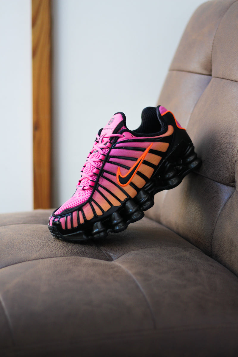 W NIKE SHOX TL FADE "PINKSICLE/TOTAL ORANGE-METALLIC BLACK"