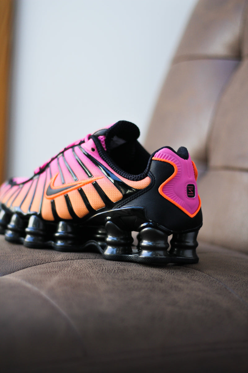 W NIKE SHOX TL FADE "PINKSICLE/TOTAL ORANGE-METALLIC BLACK"