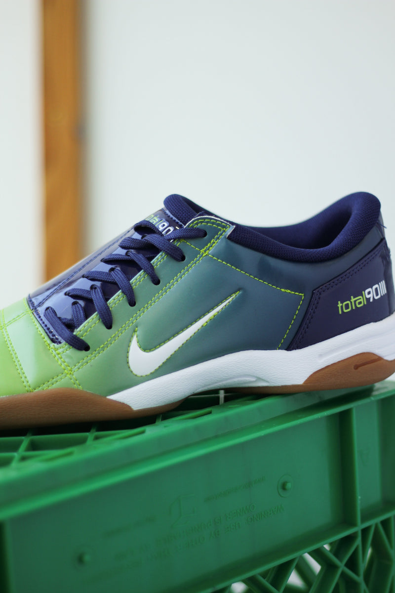 NIKE TOTAL 90 "BLUE VOID/WHITE-ATOMIC GREEN"