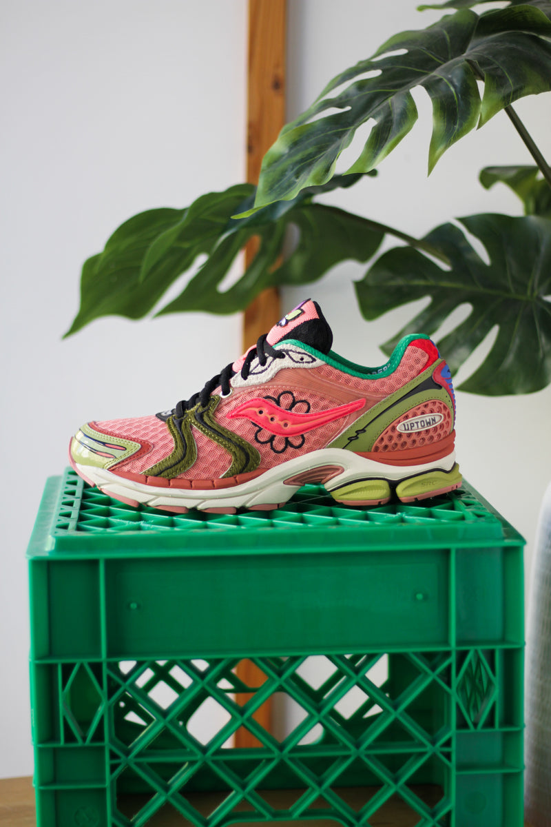 SAUCONY PROGRID TRIUMPH 4 "PEACH/LEAF"