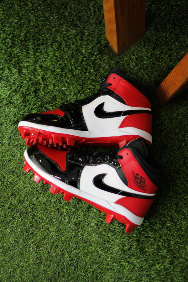 JORDAN 1 RETRO MCS "GYM RED/BLACK-WHITE"