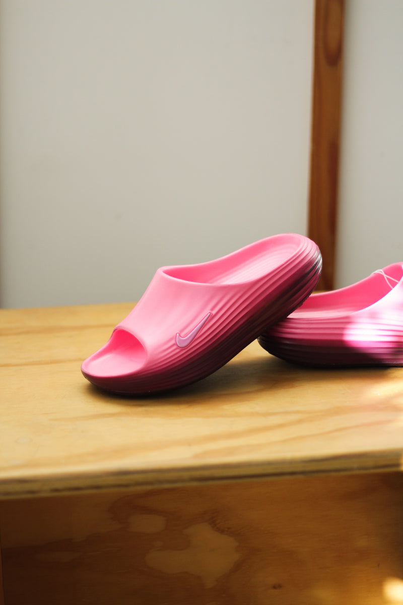 W NIKE REACTX REJUVEN8 SLIDE "PINK SPELL/PINK SPELL-BORDEAUX"