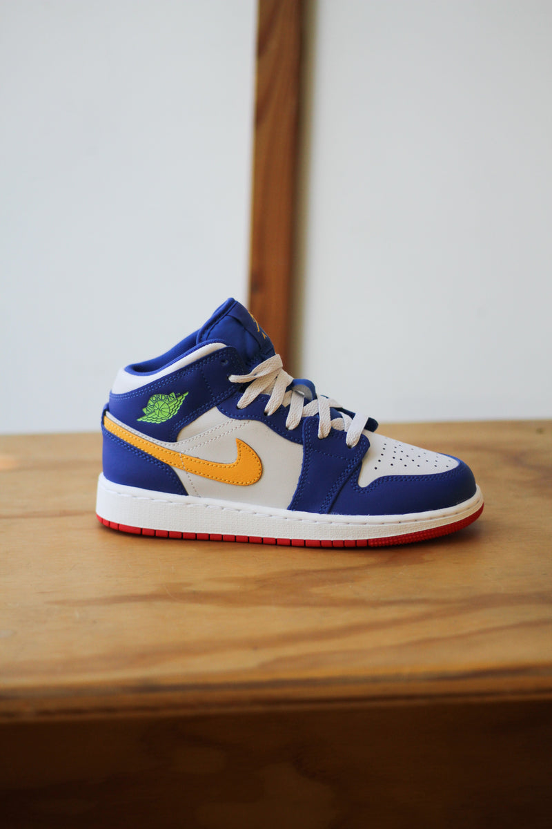 AIR JORDAN 1 MID BG (GS) "RACER BLUE/SPEED RED-GOLD-VAST GREY"