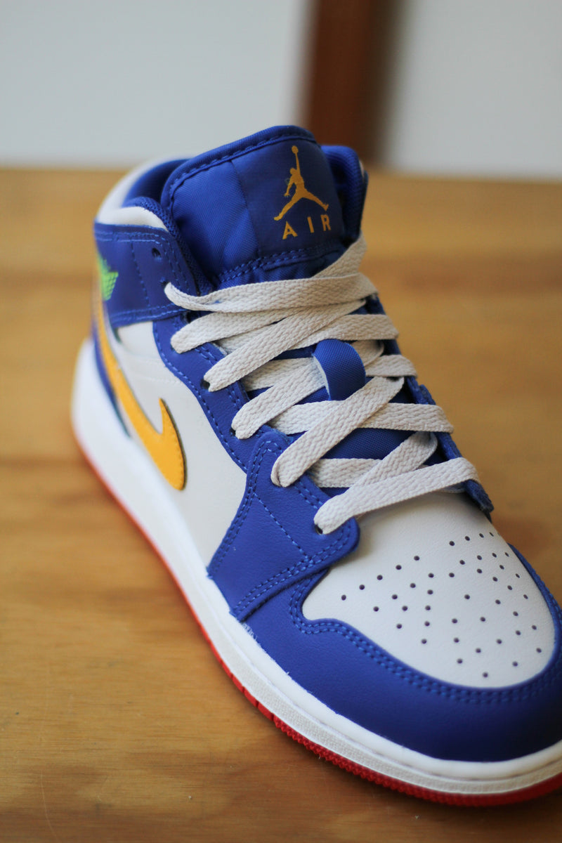AIR JORDAN 1 MID BG (GS) "RACER BLUE/SPEED RED-GOLD-VAST GREY"