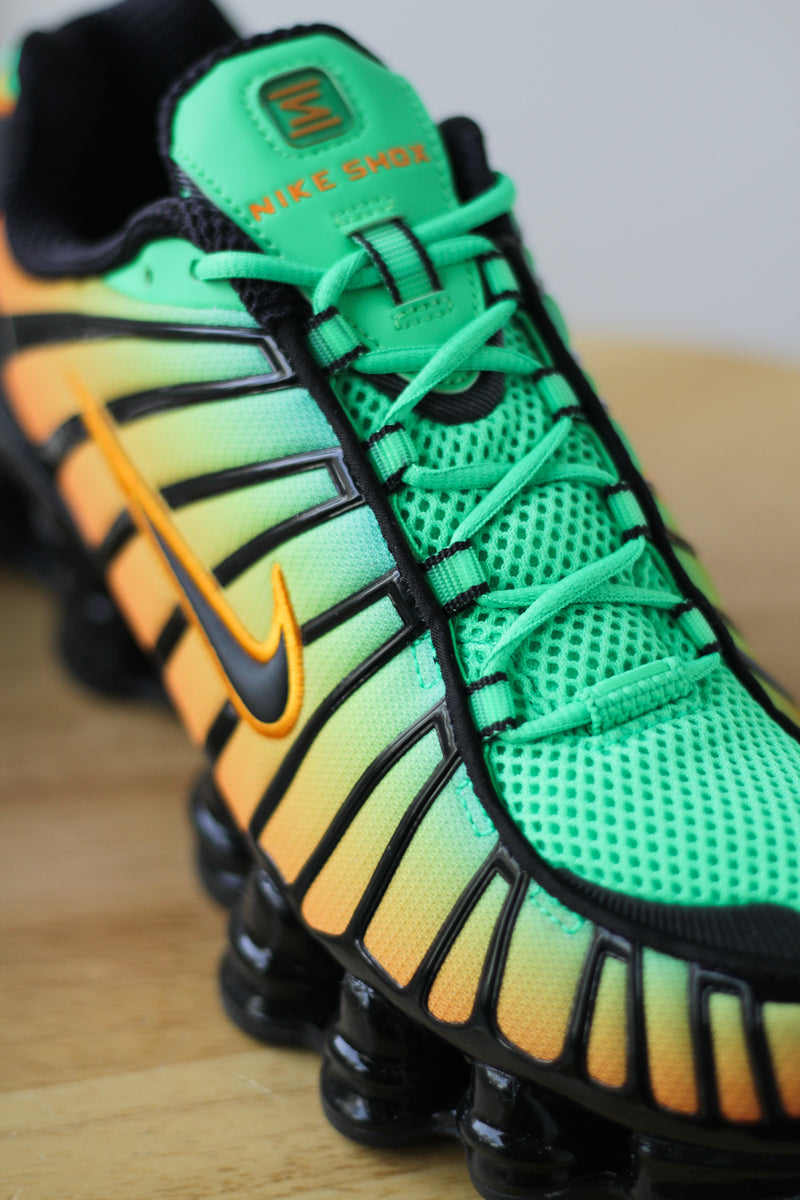 NIKE SHOX TL "GREEN SHOCK/BLACK-BRIGHT CERAMIC-BLACK"