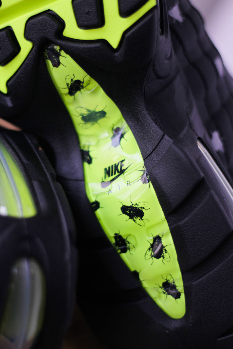 NIKE AIR MAX 95 PREMIUM "BLACK/NEON YELLOW-BLACK-MTLC DARK GREY"