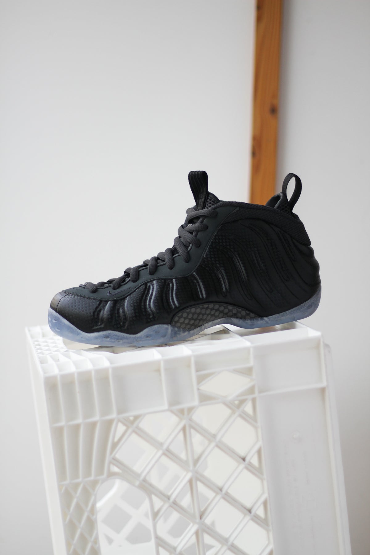 NIKE AIR FOAMPOSITE ONE 