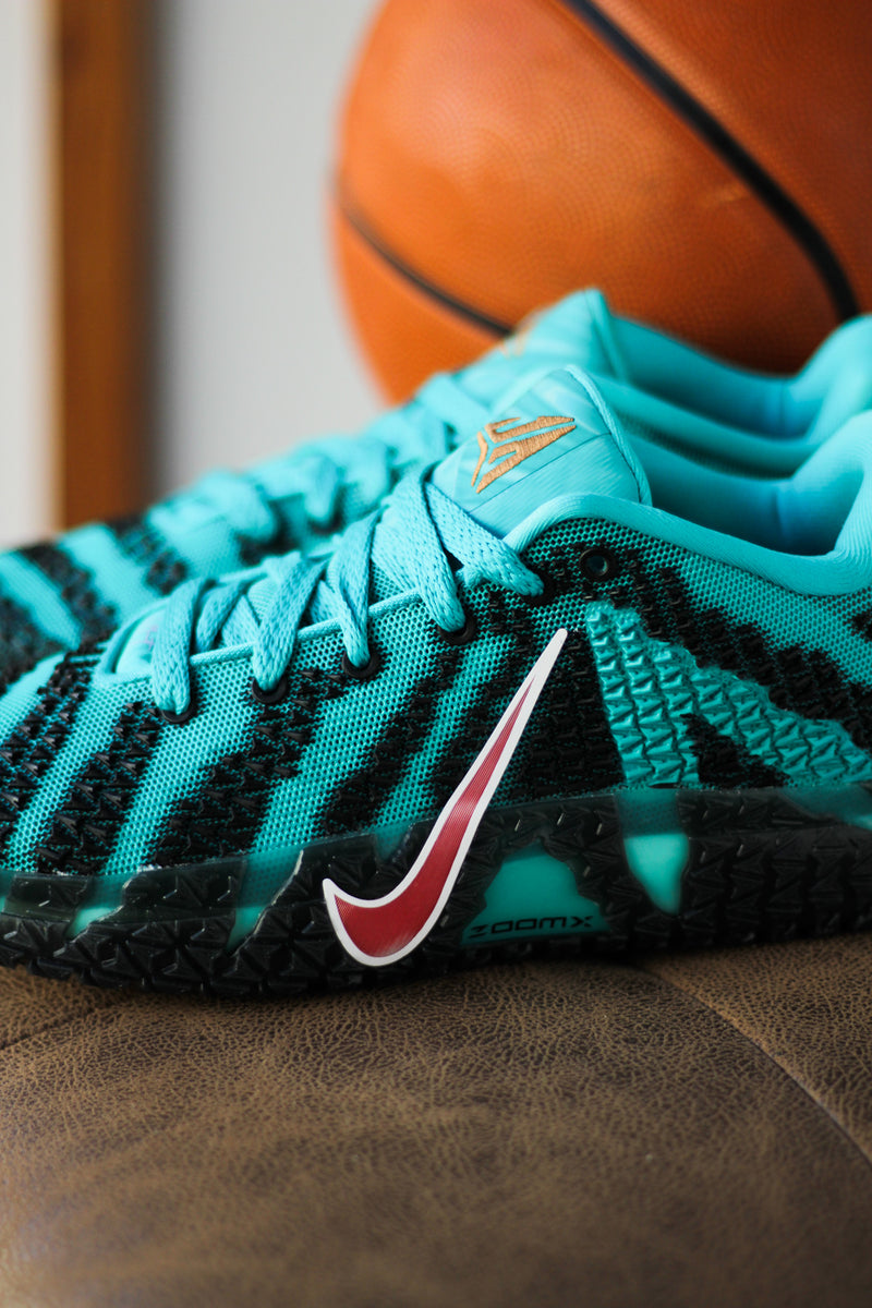 NIKE JA 3 "TURBO GREEN/UNIVERSITY RED-BLACK-WHITE"