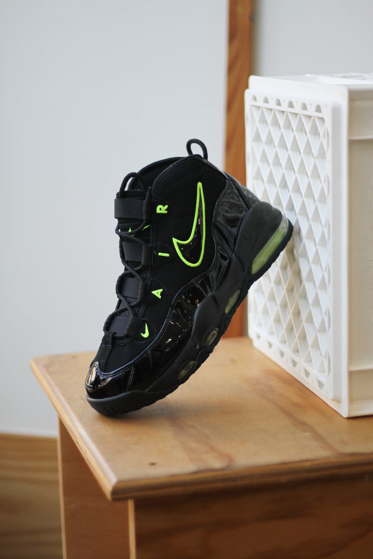 up tempo nike air max