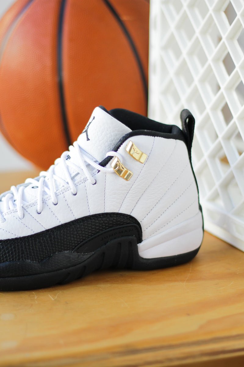 AIR JORDAN 12 RETRO (GS) "WHITE/BLACK-TAXI"