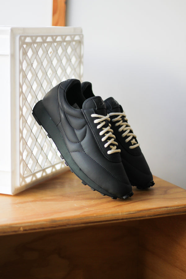 NIKE DBREAK SP "MOON PARTICLE/MOON PARTICLE-BLACK"
