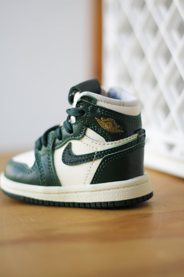 JORDAN 1 RETRO HIGH OG (TD) "PALE IVORY/PRO GREEN-FIR-COCONUT MILK"