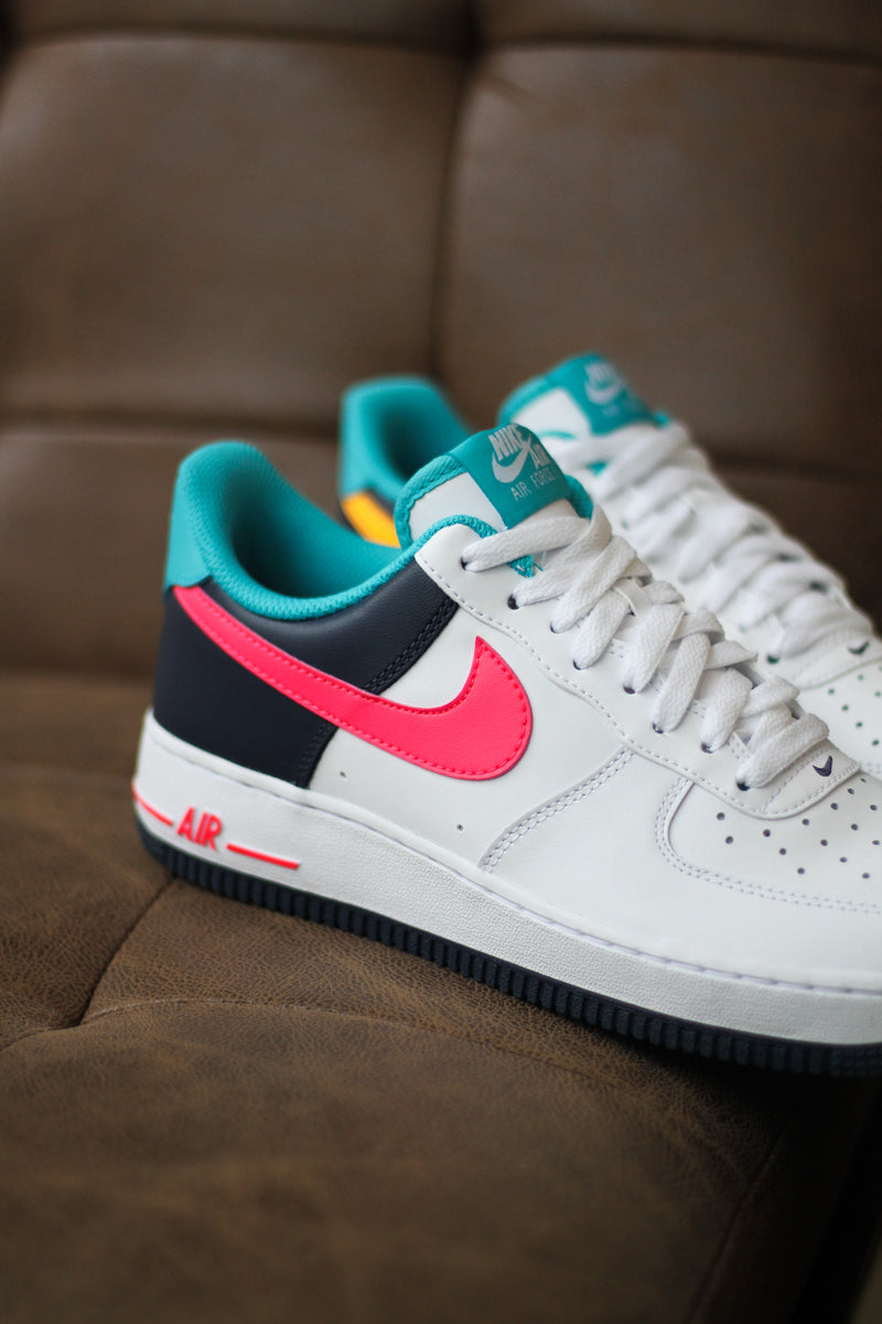 AIR FORCE 1 '07 "RACER PINK/THUNDER BLUE"