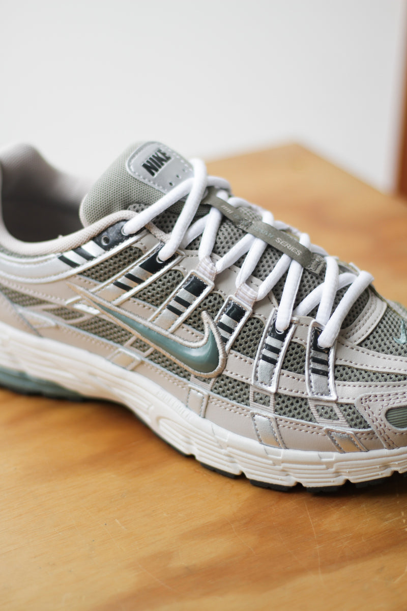 NIKE P-6000 "CREAM II/CLAY GREEN-ANTHRACITE"