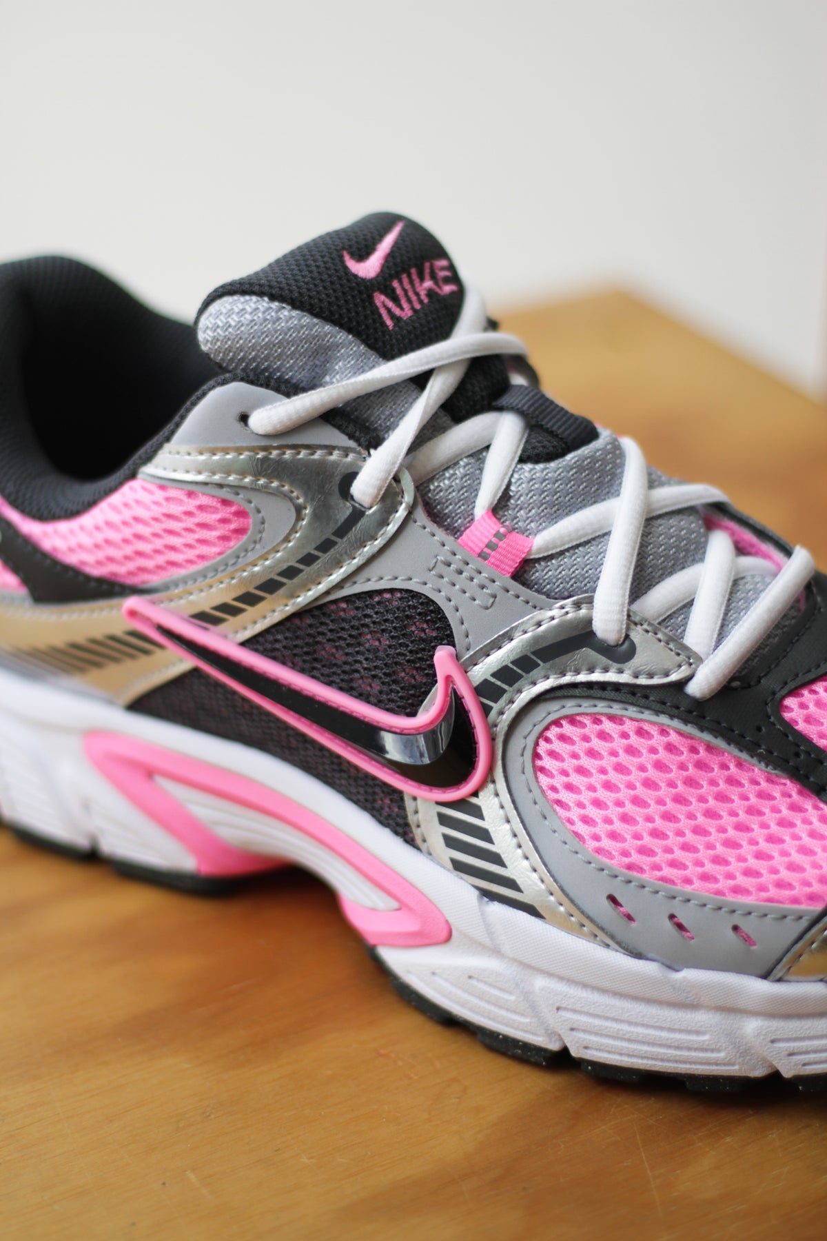 (取寄) ナイキ レディース v5 RNR Nike women V5 RNR Pink Spell/Black/Anthracite/Wolf Grey W NIKE V5 RNR 