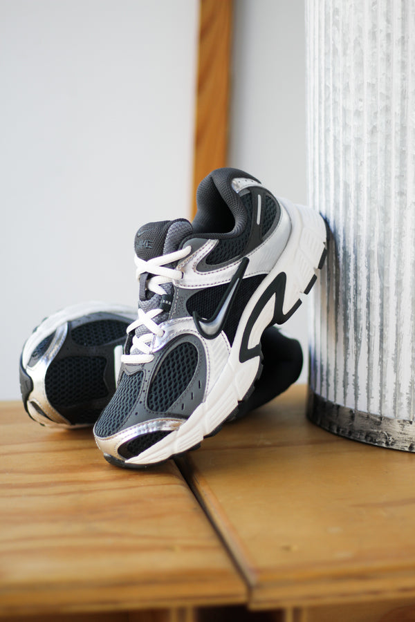 W NIKE V5 RNR "SEAWEED/METALLIC SILVER-ANTHRACITE"