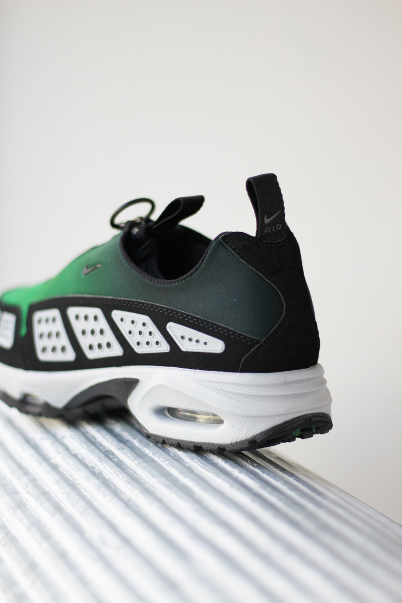W NIKE AIR MAX SNDR "PINE GREEN/BLACK-SEAWEED-WOLF GREY"