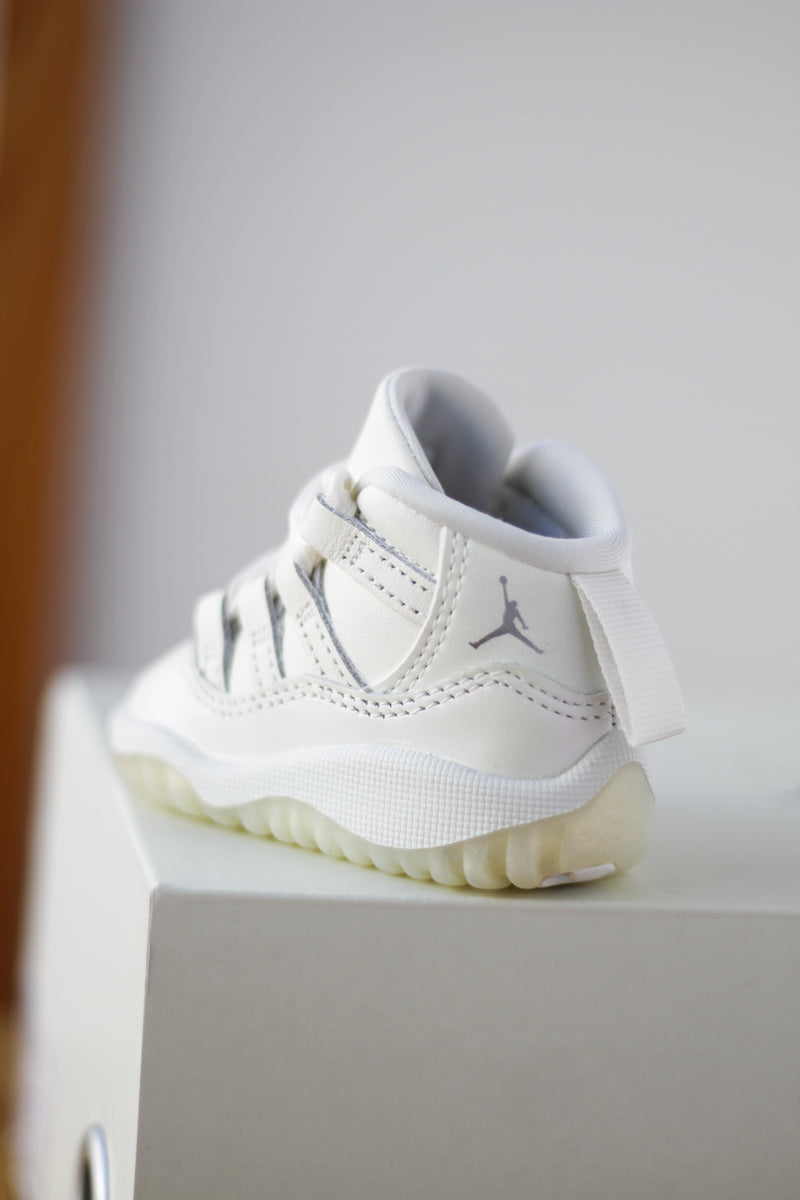 JORDAN 11 RETRO (TD) "SAIL/PEARL GREY-WHITE-METALLIC SILVER"